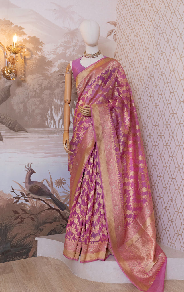 KASHI TO KANCHI: THE WEAVE LINE